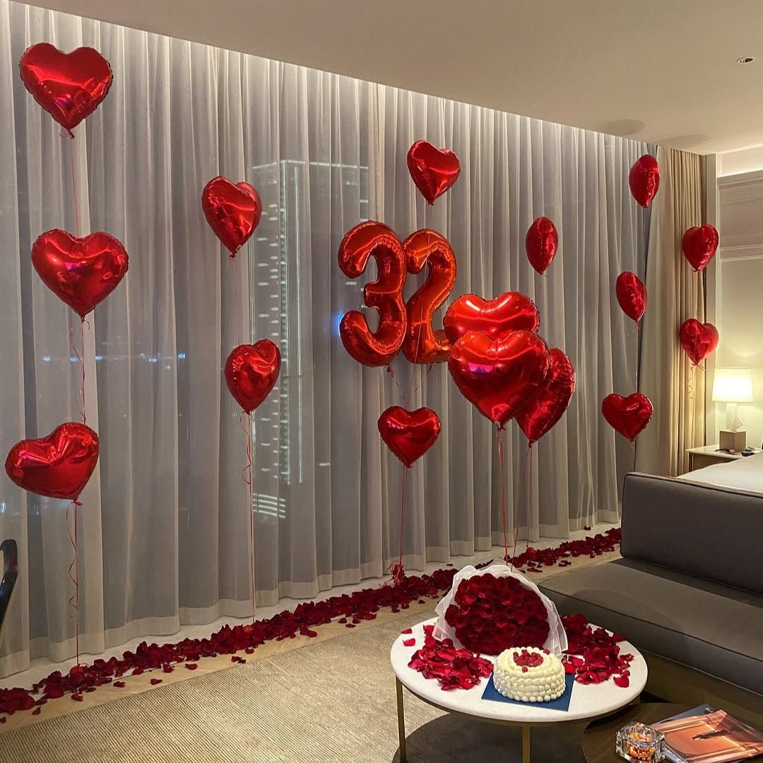 Heart Wall Package - The Pop Shop Dubai / Luxury Balloon Decor