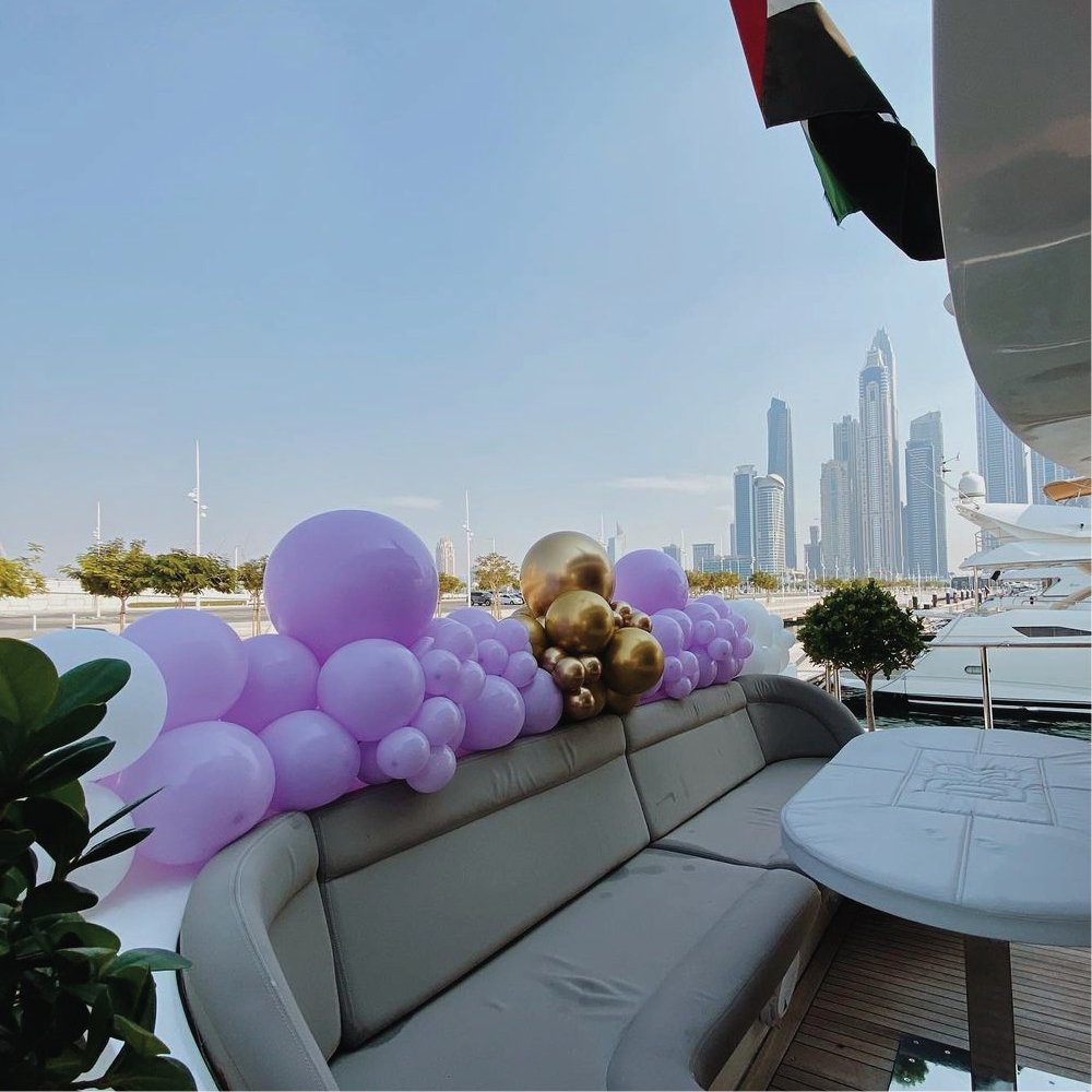 Luxury Yacht Garland (Back) - The Pop Shop Dubai / Luxury Balloon Decor