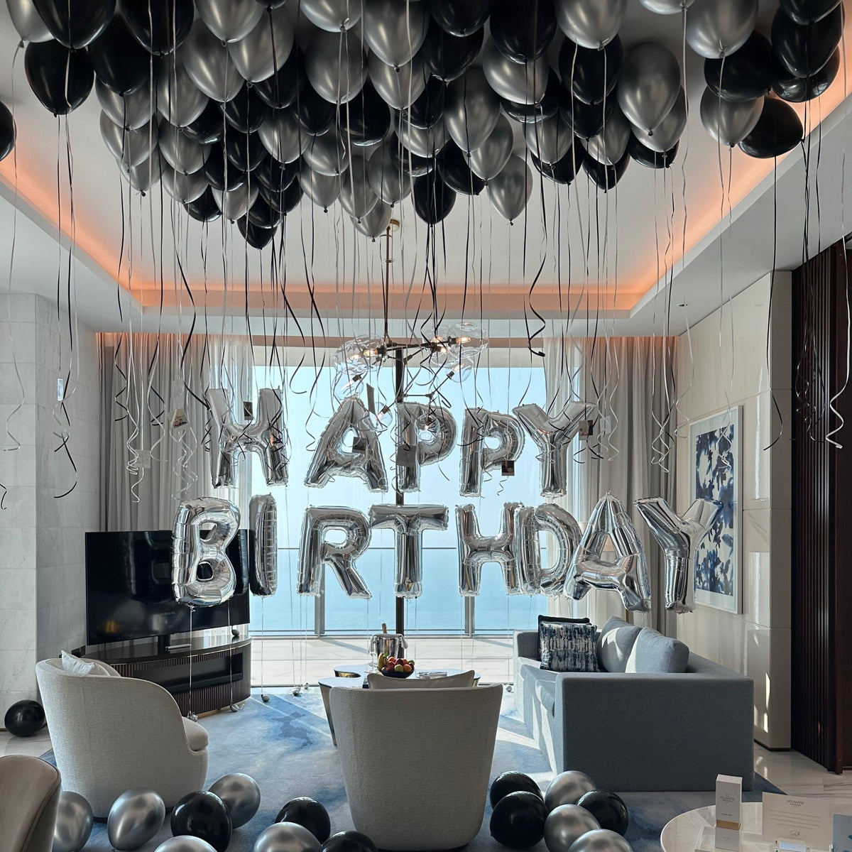 The Deluxe Birthday Package - The Pop Shop Dubai / Luxury Balloon Decor