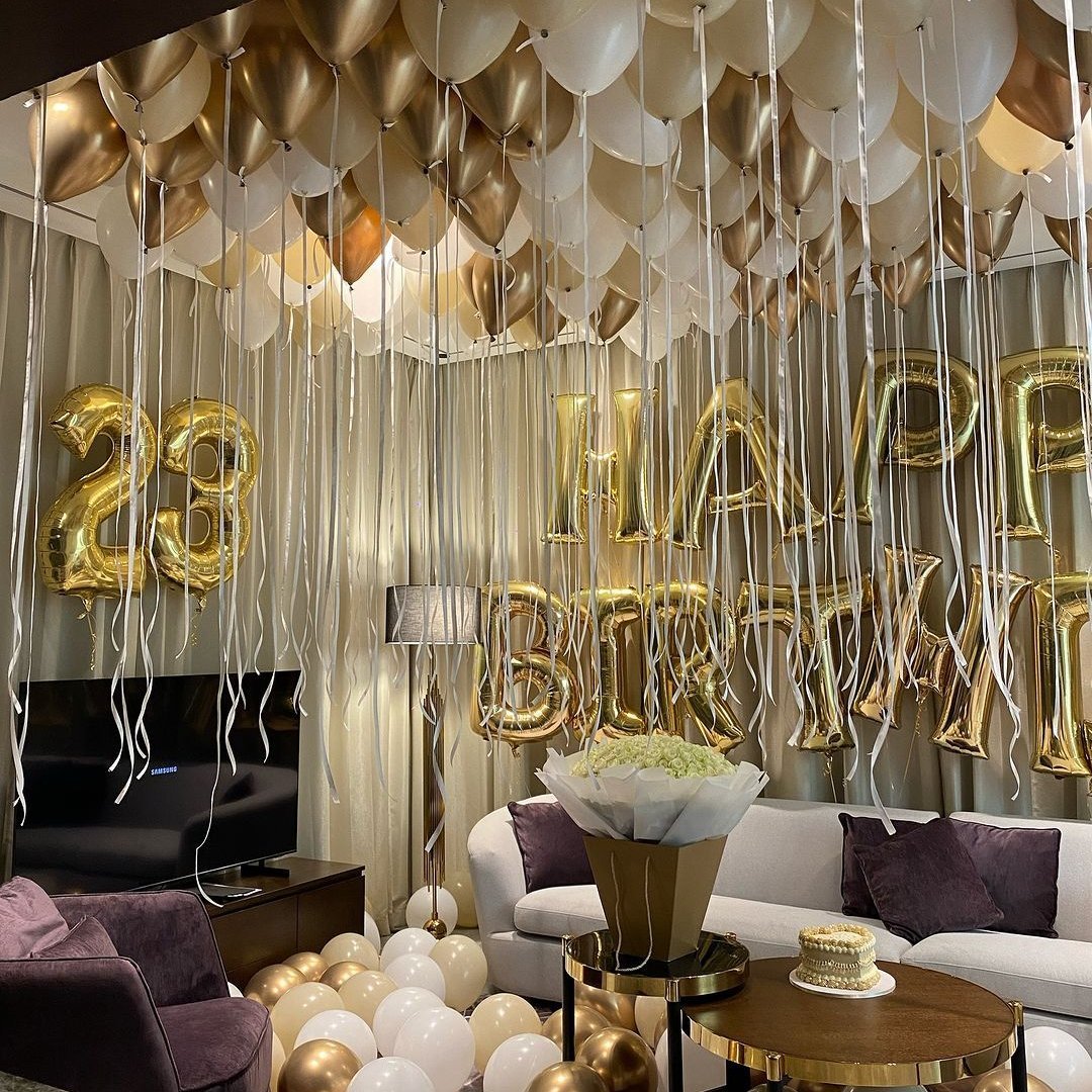 The Deluxe Birthday Package - The Pop Shop Dubai / Luxury Balloon Decor