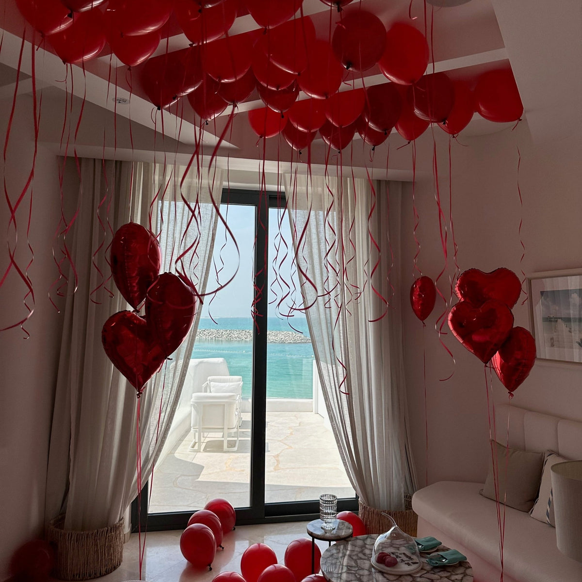 The Girlfriend Proposal - The Pop Shop Dubai / Luxury Balloon Decor